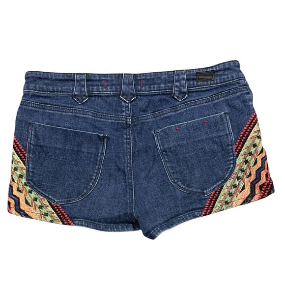 BDG Embroidered Aztec Denim Shorts Size 30 - Picture 4 of 8